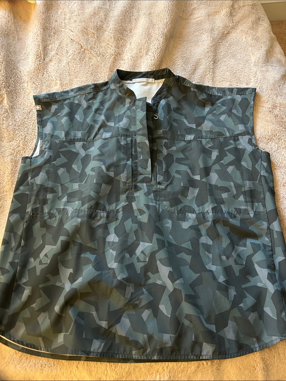 Figs Technical Collection Camo Scrub Top